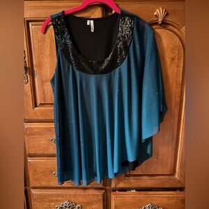 Beautiful off the shoulder dressy/party top
